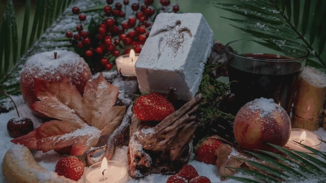 Winter Berry Bath Bomb - "Tropical Winter Escape"