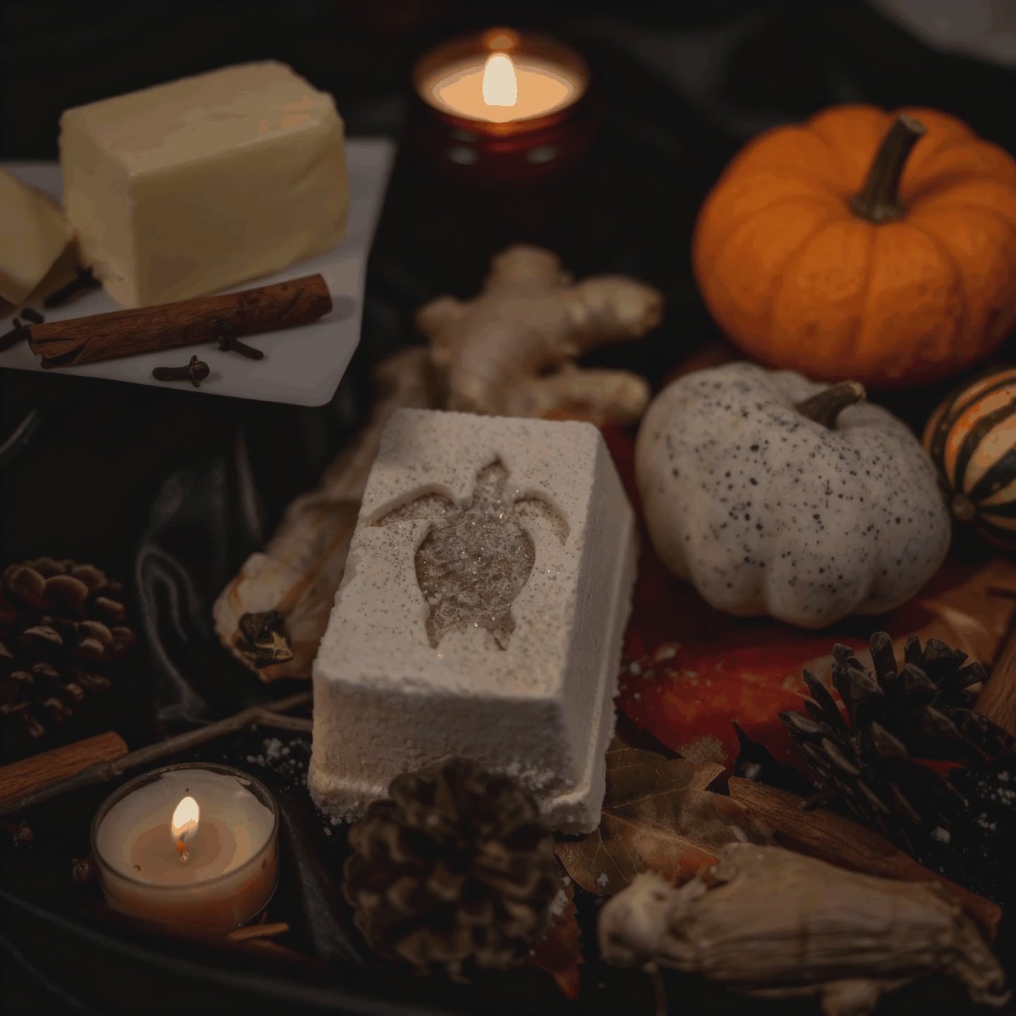 Autumn Harvest Bath Bomb - "Farmhouse Kitchen Bliss"