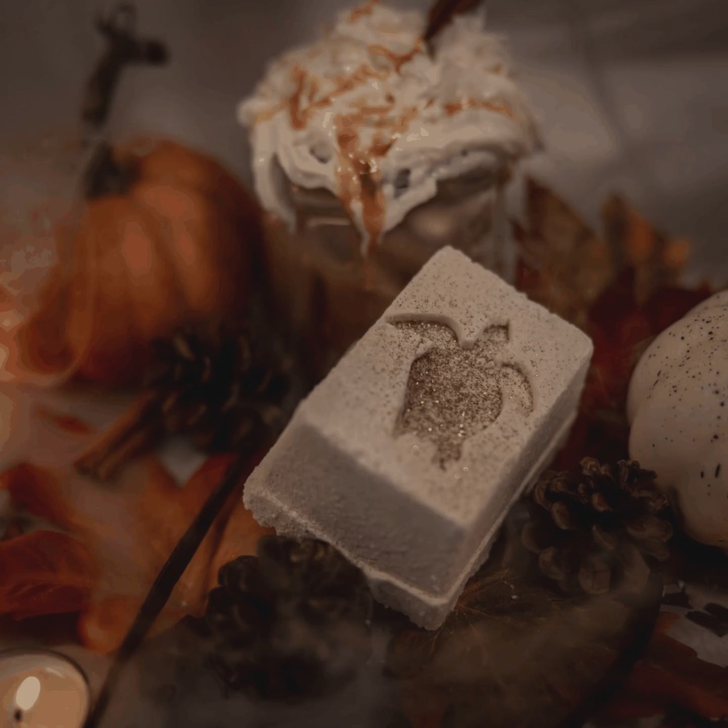 Pumpkin Chai Bath Bomb - "Autumn's Cozy Embrace"